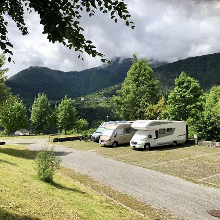 Camping & Caravan Zoncolan Ovaro Exterior photo