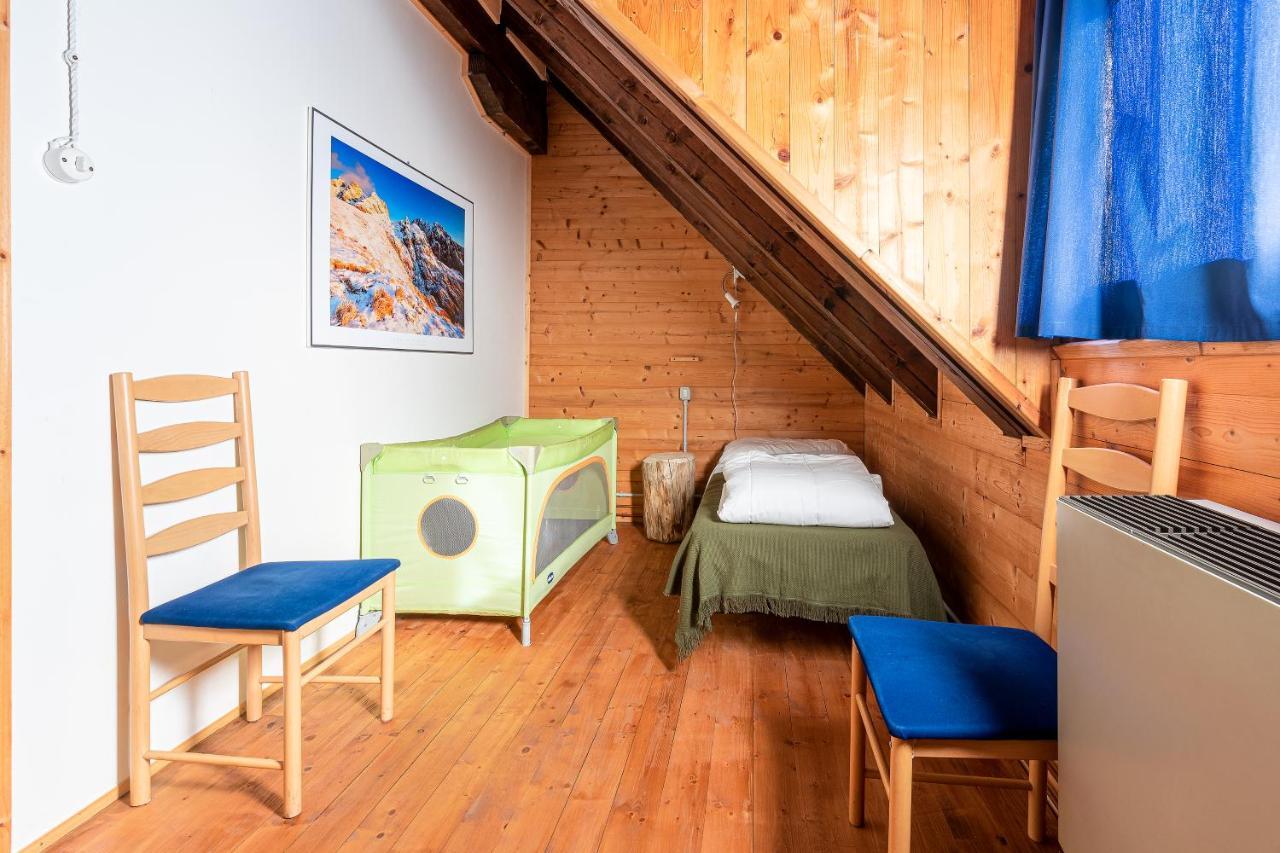 Camping & Caravan Zoncolan Ovaro Exterior photo